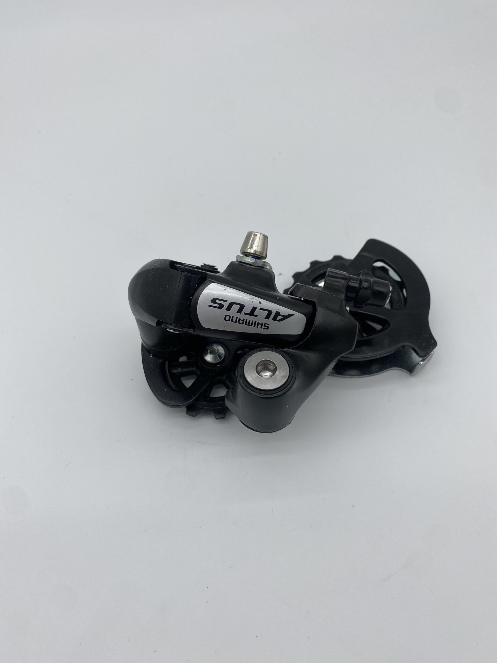 Shimano Altus Rear Derailleur